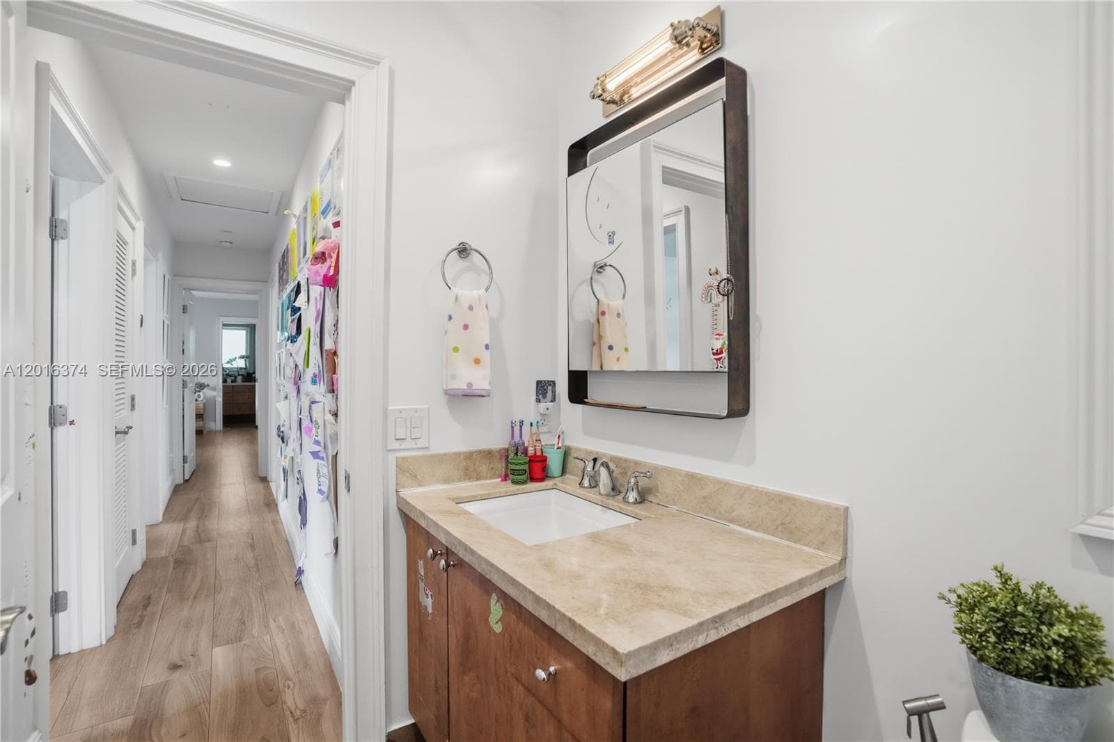 7830 SW 53rd Pl, Miami FL 33143 — 20