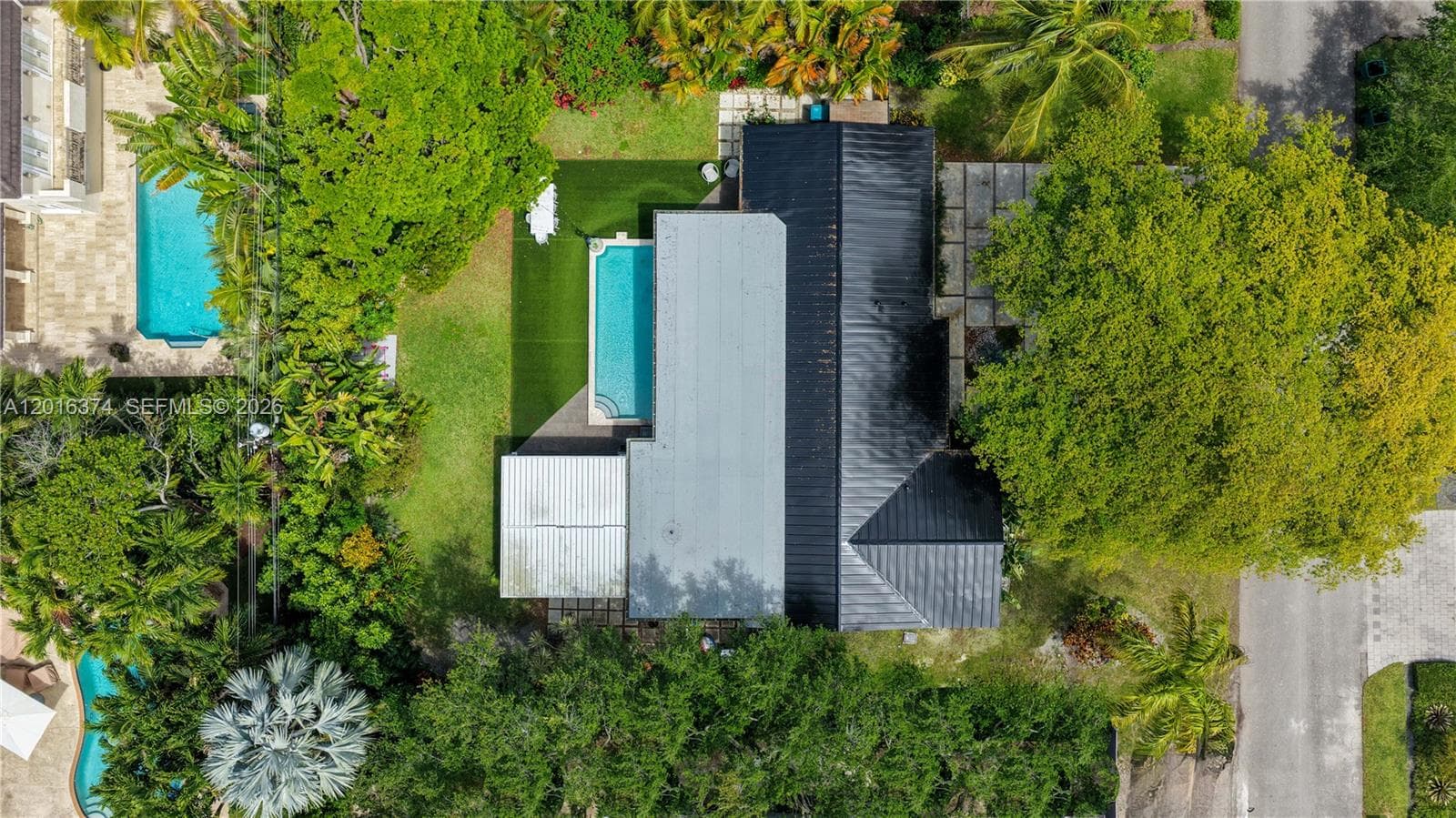 7830 SW 53rd Pl, Miami FL 33143 — 78