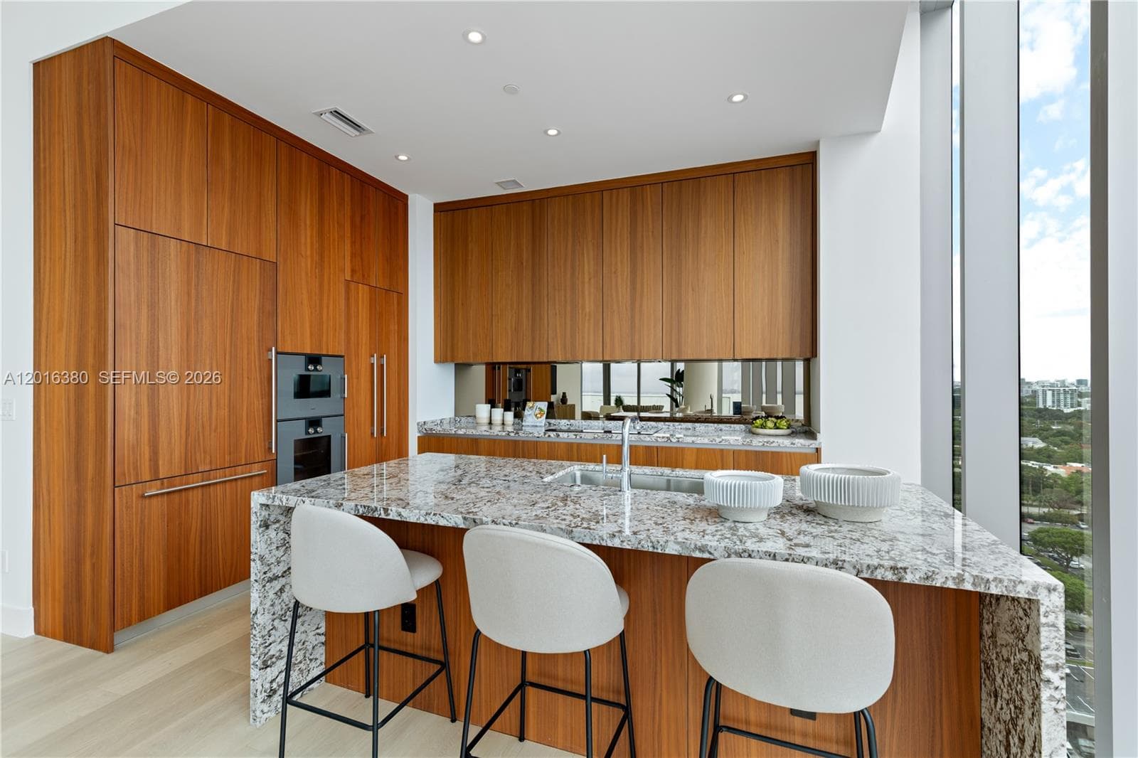 175 SE 25th road # 1601, Miami FL 33129 — 5