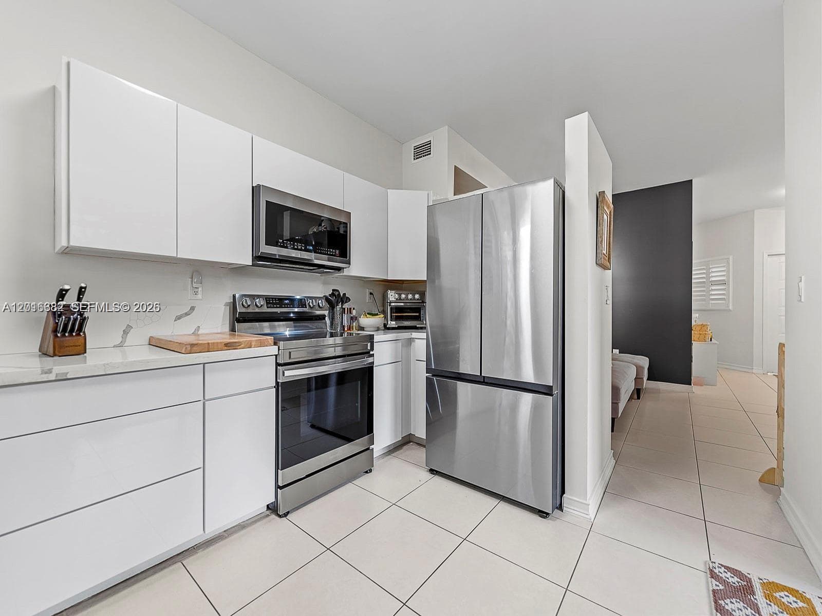 15533 N Miami Lakeway N # 19, Miami Lakes FL 33014 — 12
