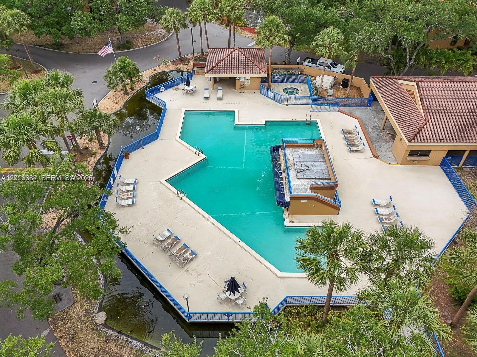 15533 N Miami Lakeway N # 19, Miami Lakes FL 33014 — 26