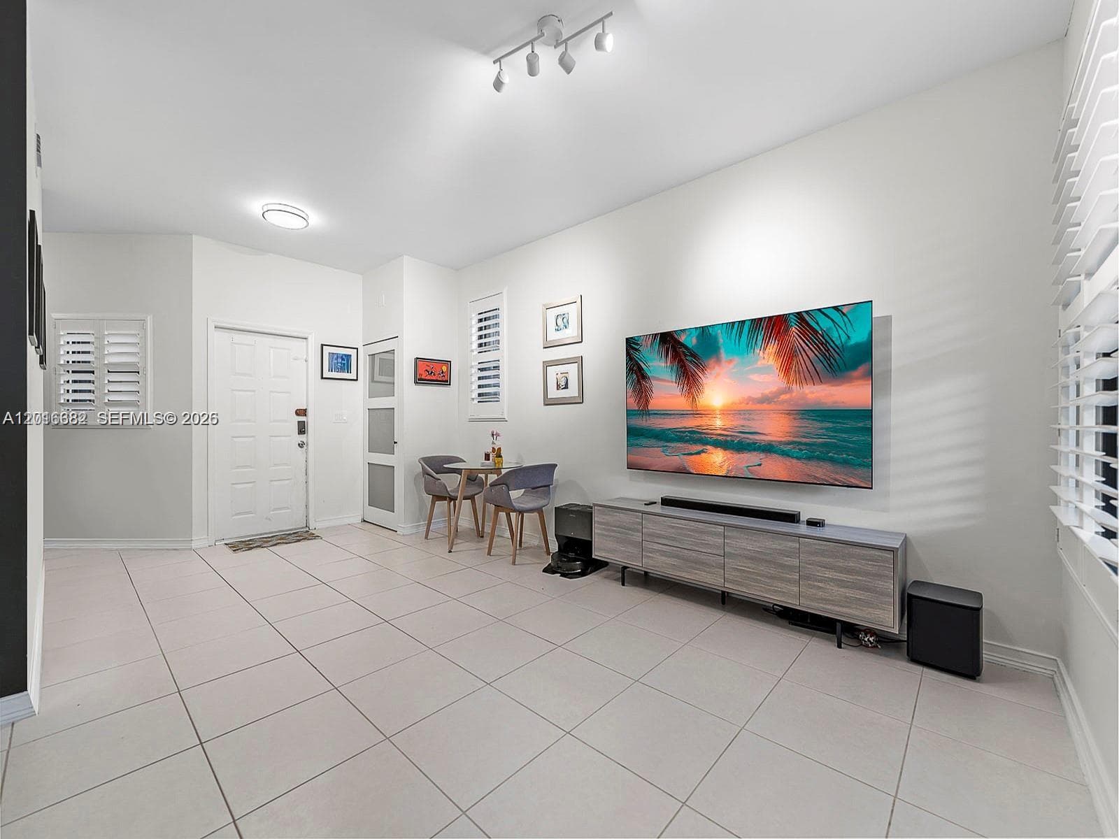 15533 N Miami Lakeway N # 19, Miami Lakes FL 33014 — 7
