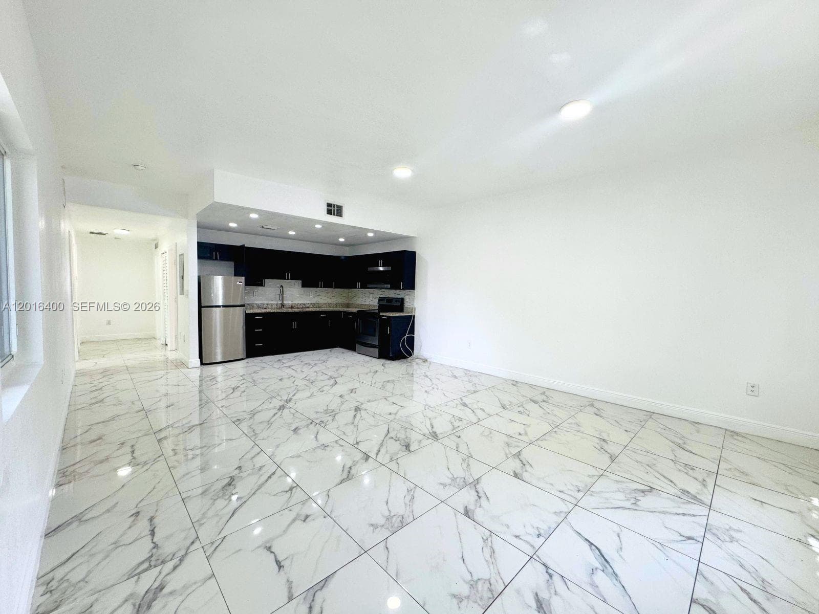 7703 NW 3rd Ave, Miami FL 33150 — 12