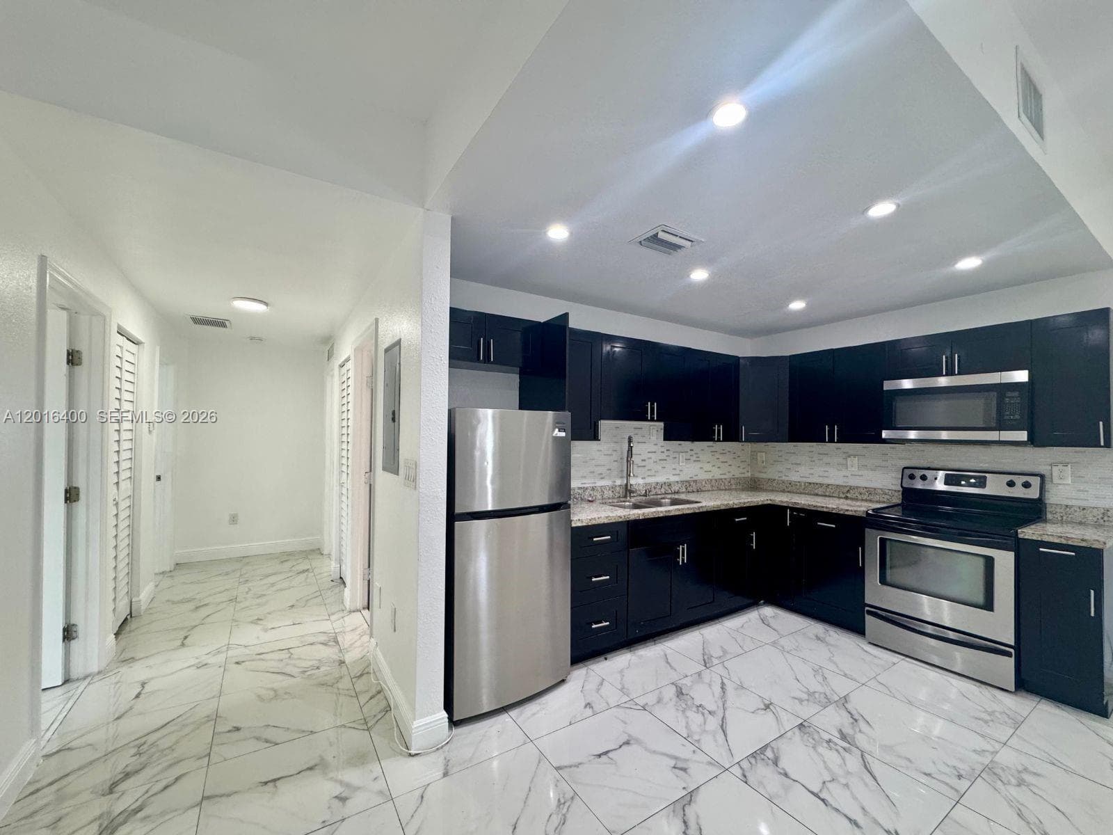 7703 NW 3rd Ave, Miami FL 33150 — 1