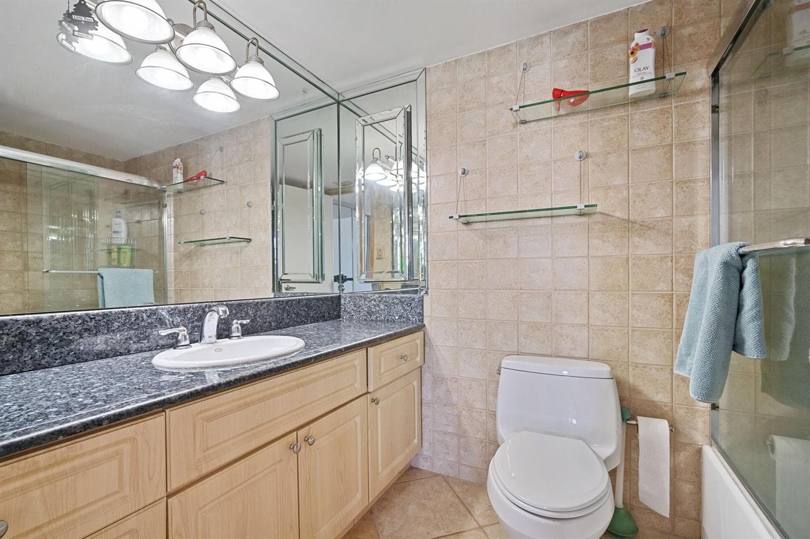 18021 Biscayne Boulevard # 504, Aventura FL 33160 — 18