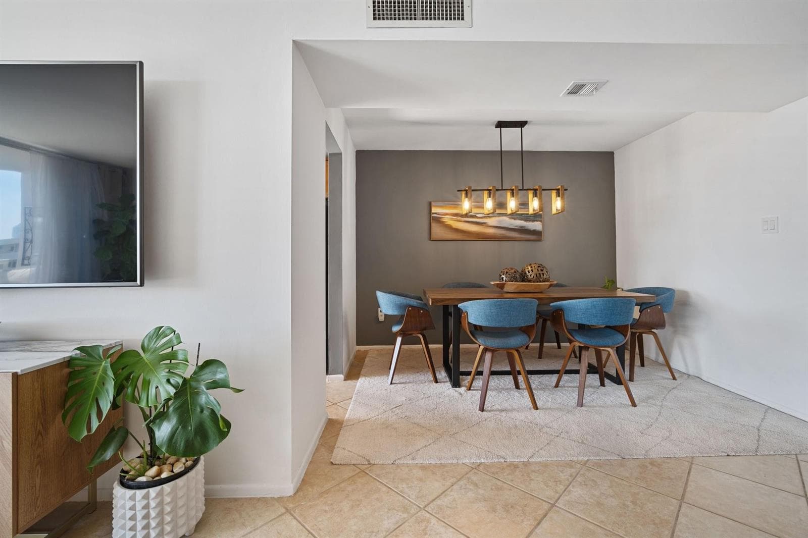 18021 Biscayne Boulevard # 504, Aventura FL 33160 — 4