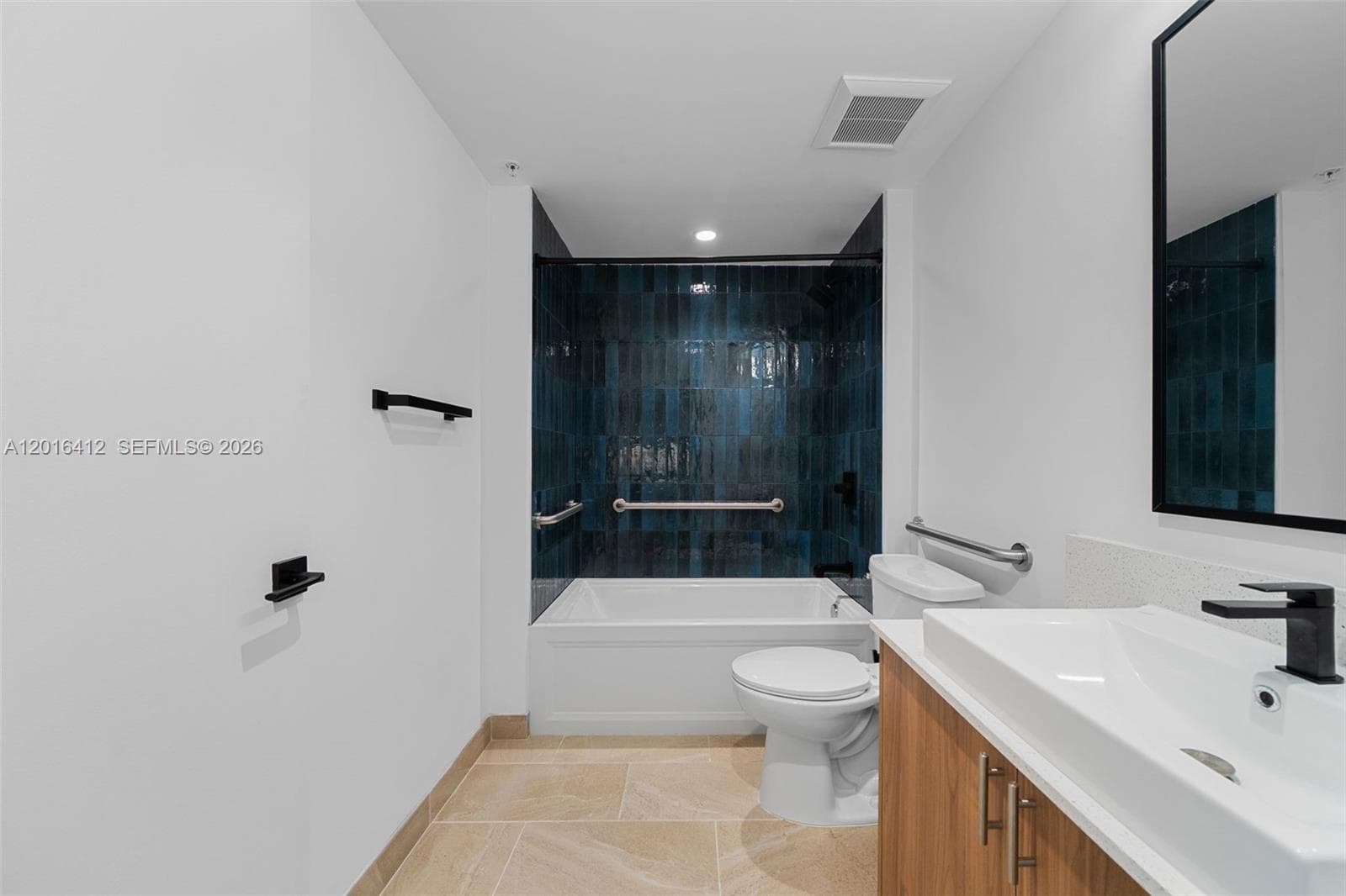650 SW 1st St # 301, Miami FL 33130 — 9