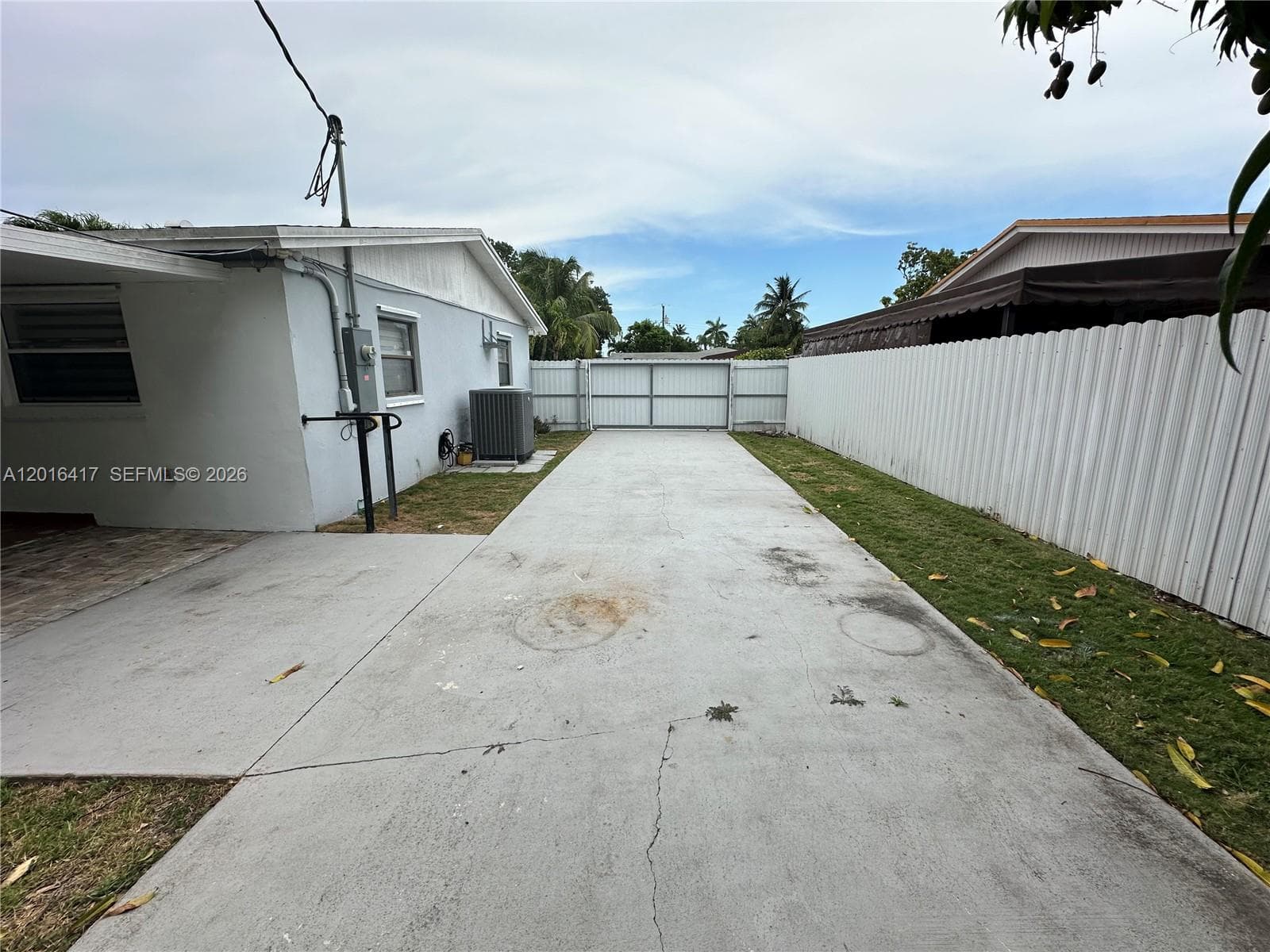 15640 SW 102nd Pl # 15640, Miami FL 33157 — 16
