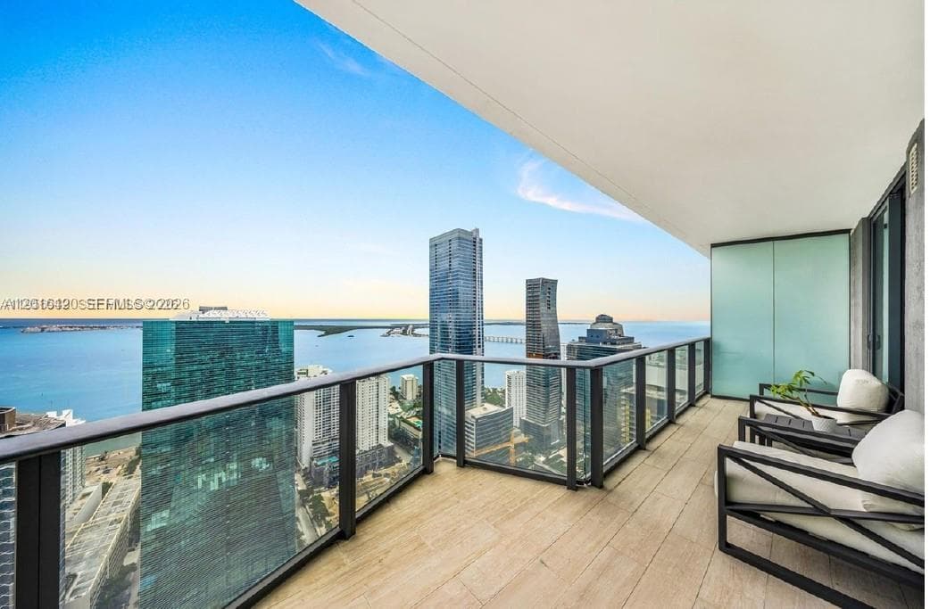 1300 S Miami Ave # 4704, Miami FL 33130 — 1
