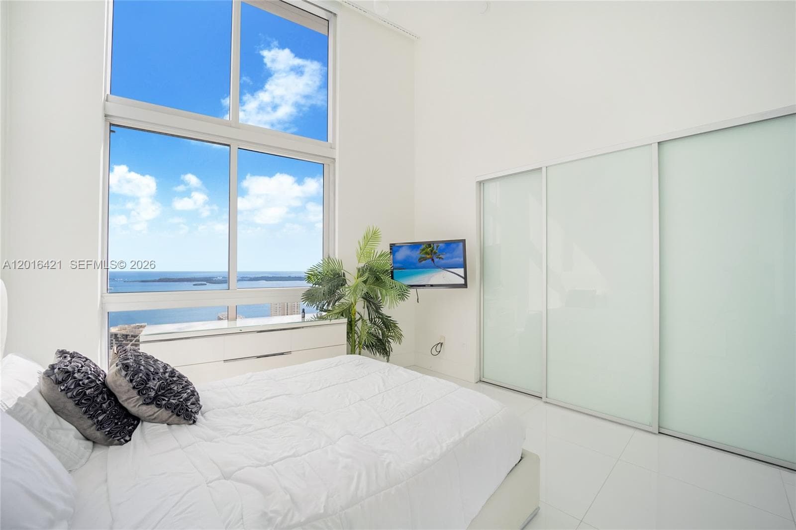 495 BRICKELL AVE # 4101, Miami FL 33131 — 10