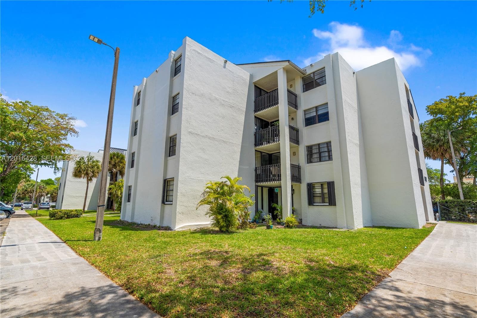 3561 SW 117th Ave # 206, Miami FL 33175 — 5