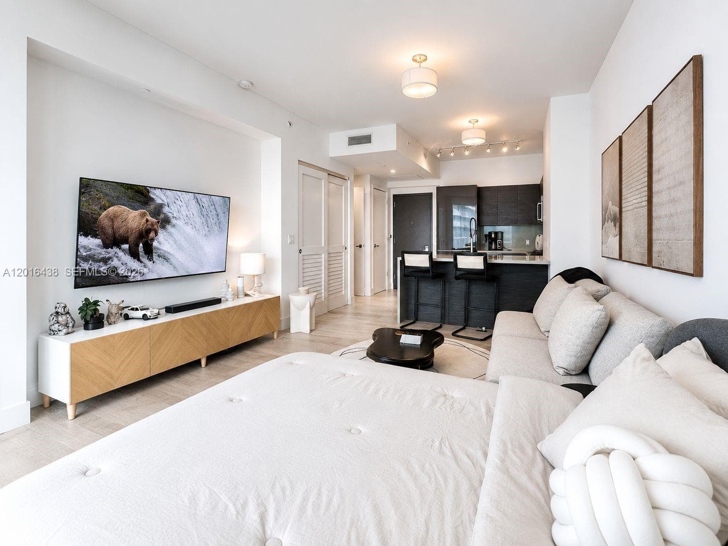 1080 Brickell Ave # 1705, Miami FL 33131 — 2
