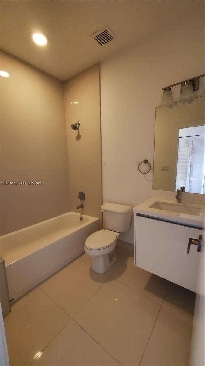 7210 NW 103rd Path, Doral FL 33178 — 5
