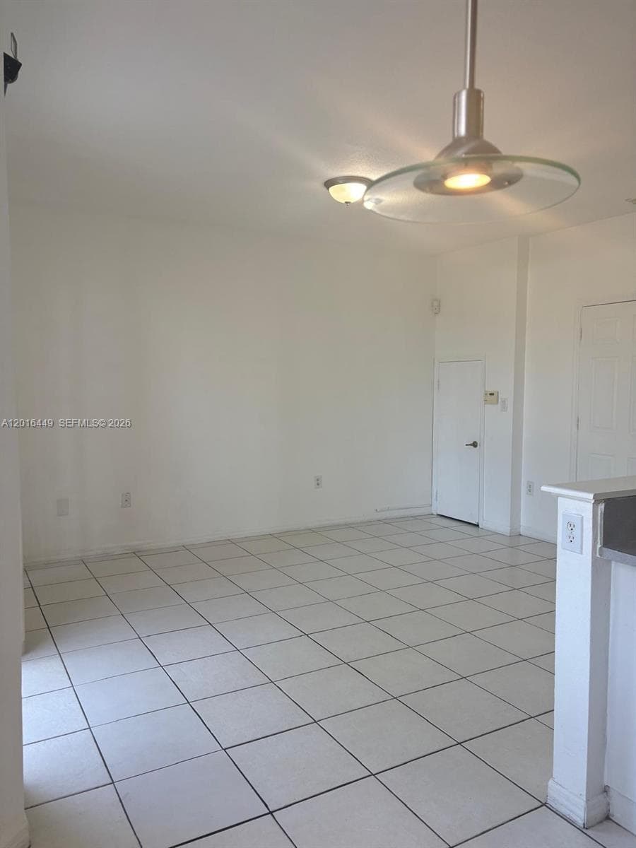 8525 SW 165th Pl # 8525, Miami FL 33193 — 7