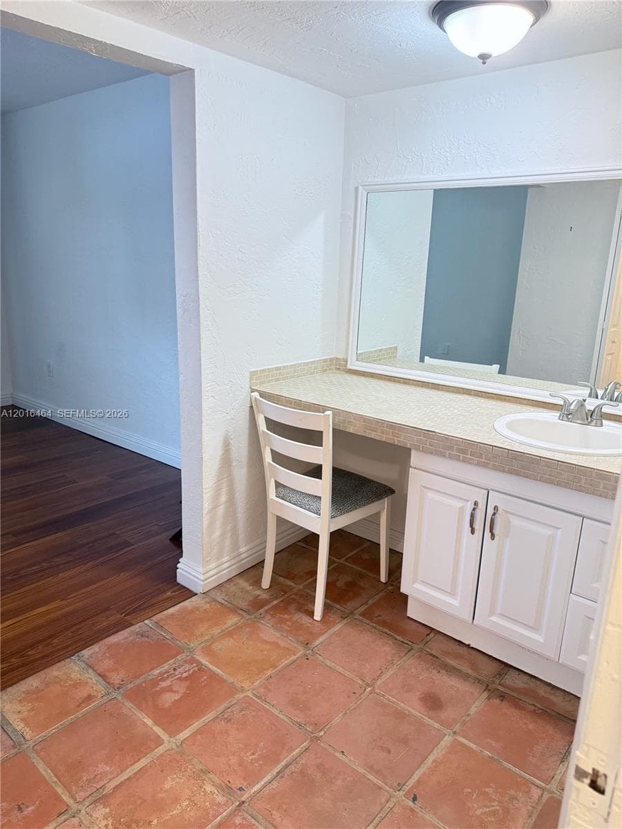 1205 Mariposa Ave # 301, Coral Gables FL 33146 — 16