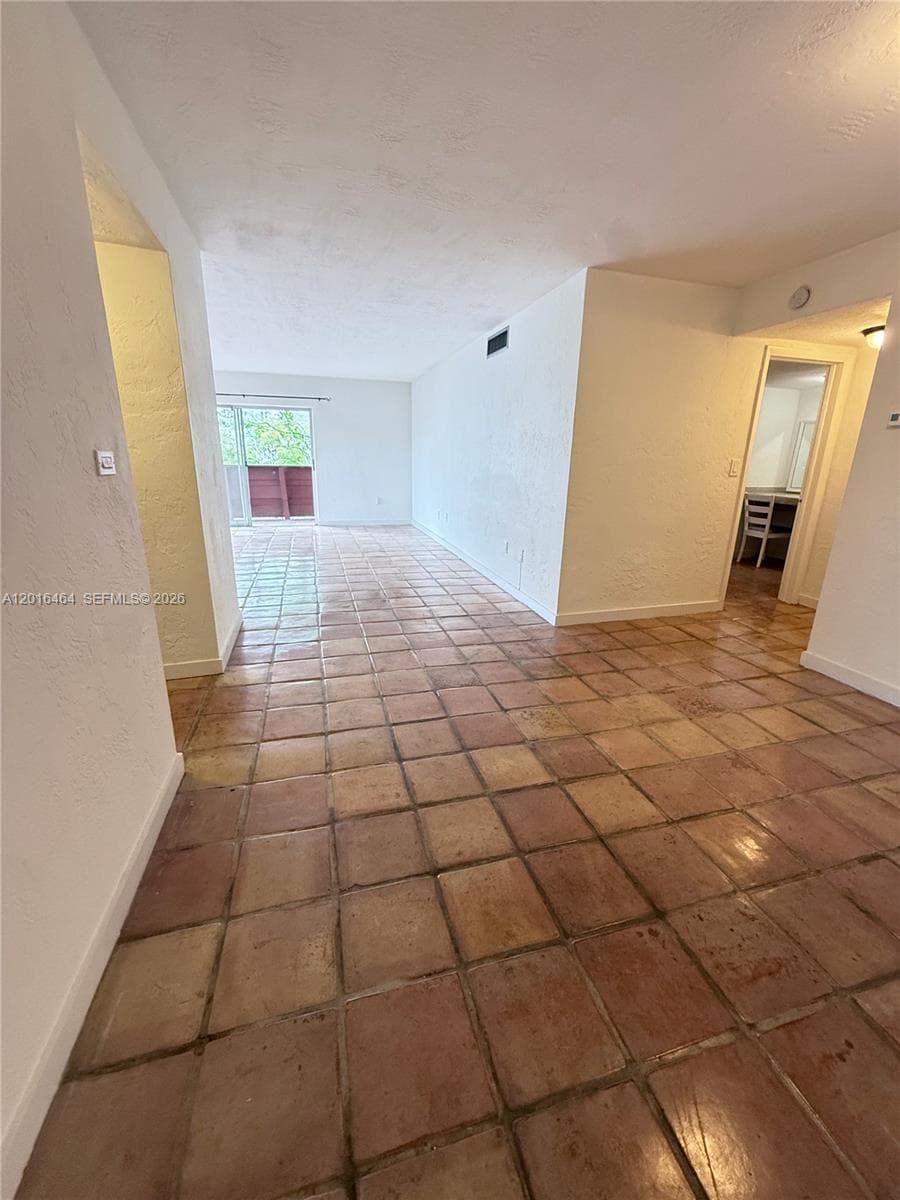1205 Mariposa Ave # 301, Coral Gables FL 33146 — 20