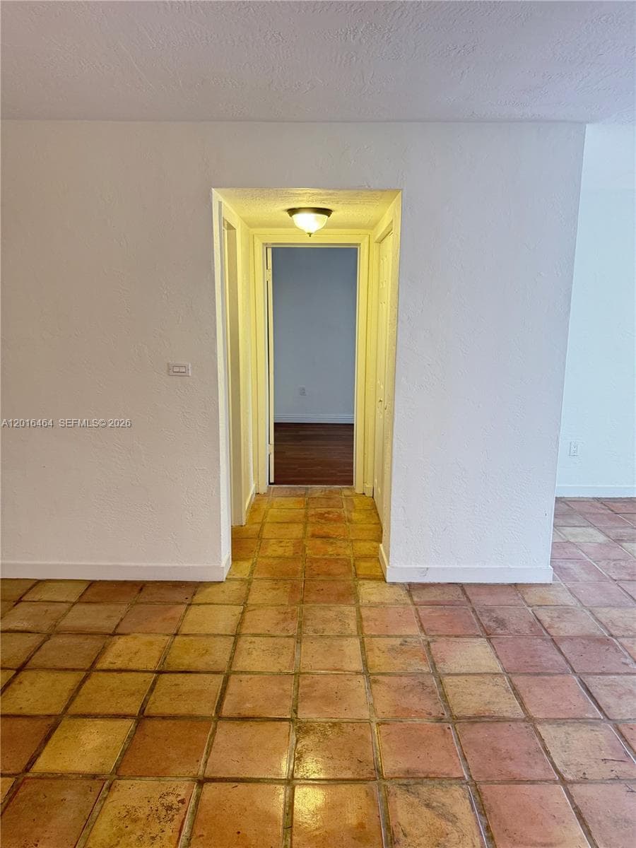 1205 Mariposa Ave # 301, Coral Gables FL 33146 — 10