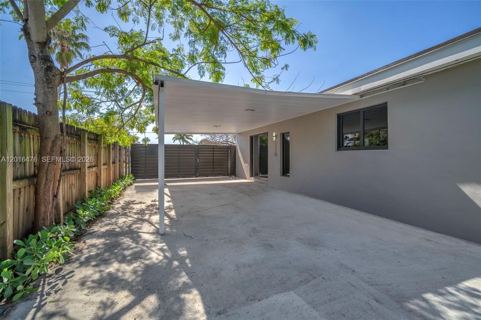 17911 NW 82nd Ave, Hialeah FL 33015 — 26