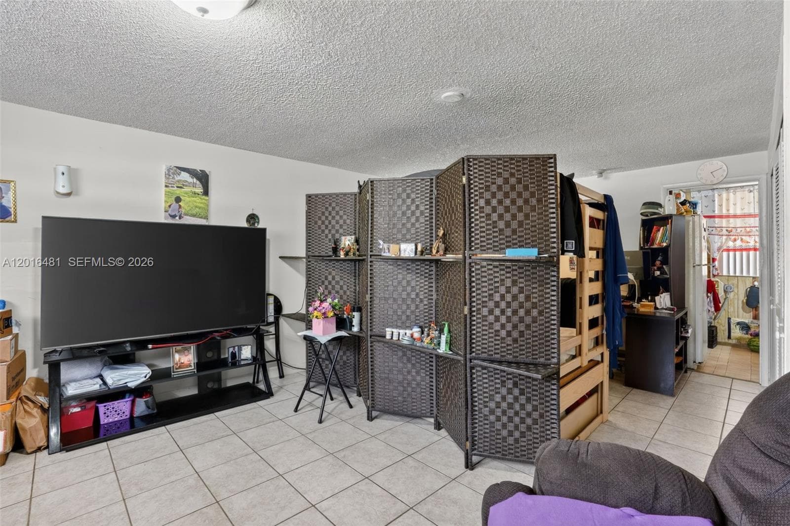 2451 NW 11th St, Miami FL 33125 — 23