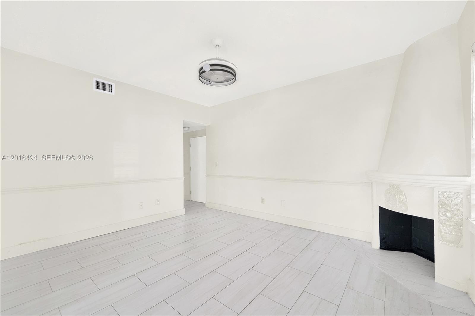 610 8th St # 102, Miami Beach FL 33139 — 7