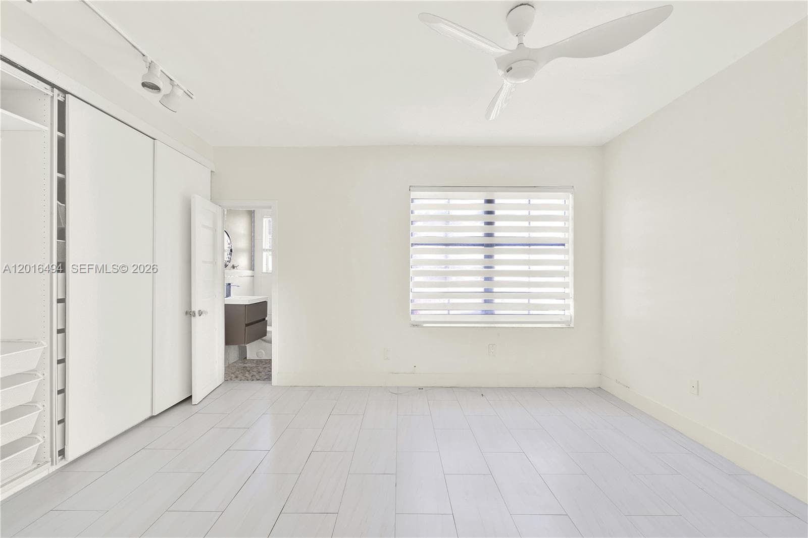 610 8th St # 102, Miami Beach FL 33139 — 15