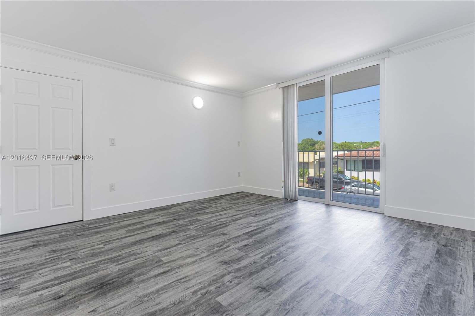 8340 Harding Ave # 201, Miami Beach FL 33141 — 28