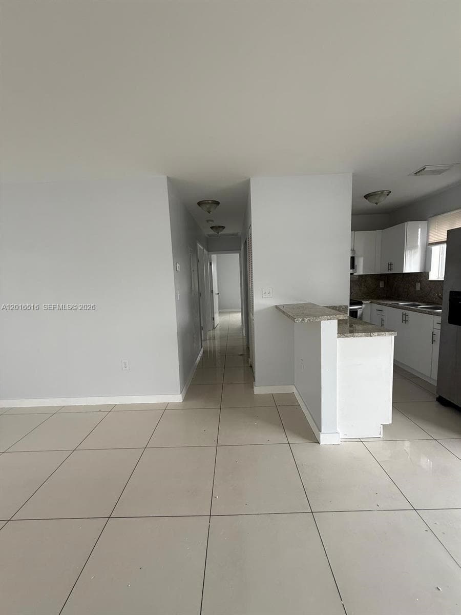 2121-2125 NW 72nd St, Miami FL 33147 — 7