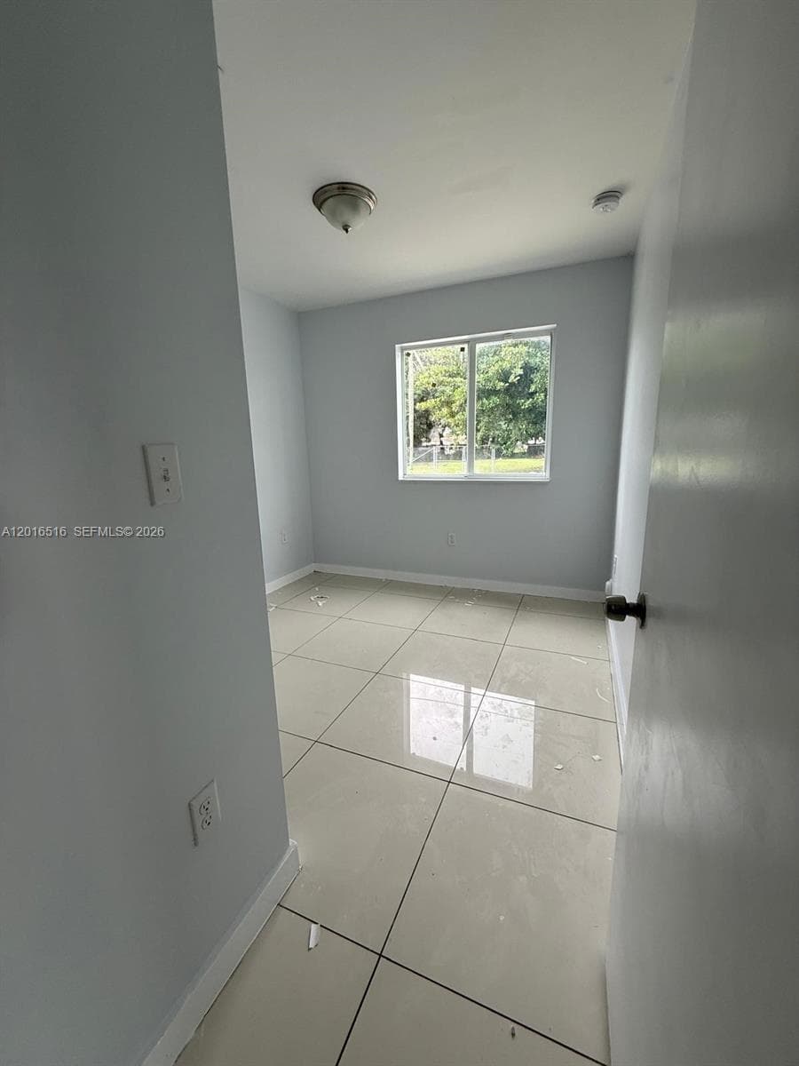2121-2125 NW 72nd St, Miami FL 33147 — 15