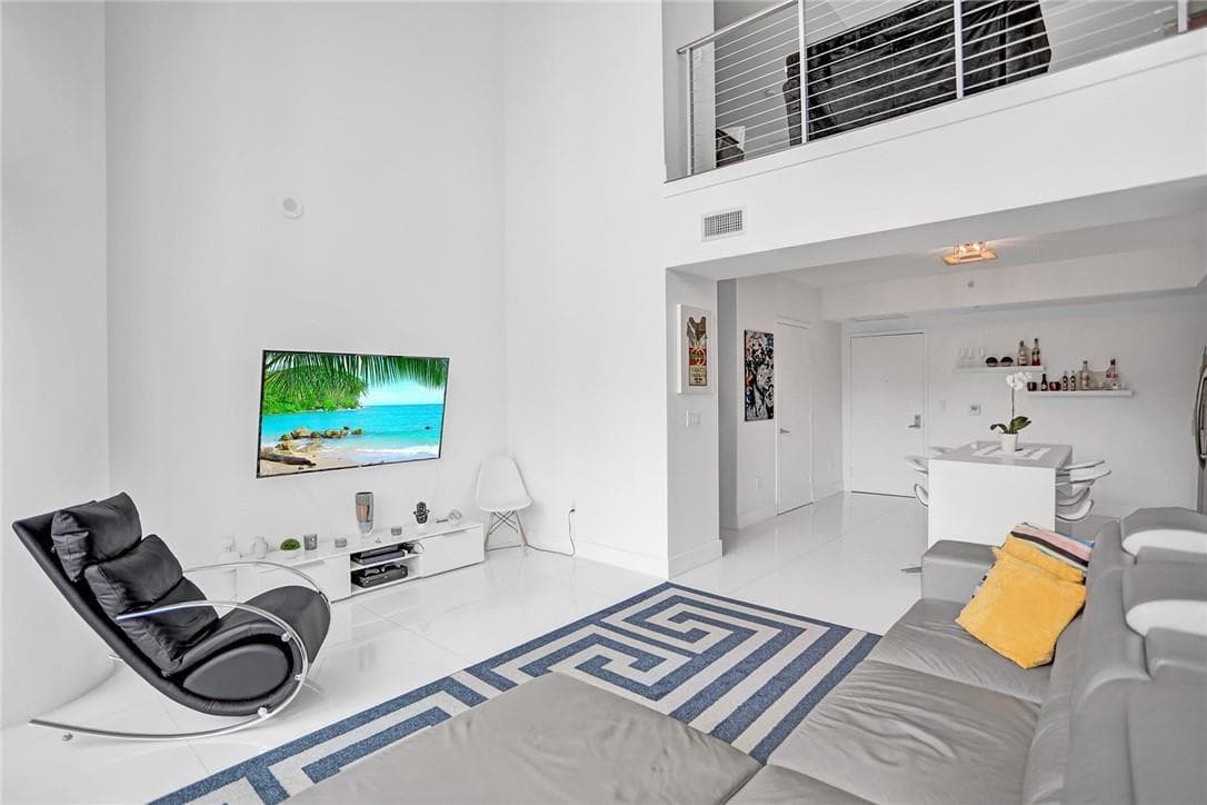 90 SW 3rd Street, Miami FL 33130 — 7