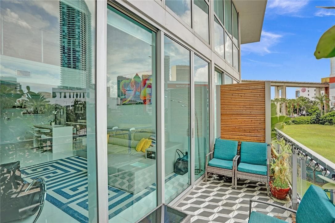 90 SW 3rd Street, Miami FL 33130 — 20