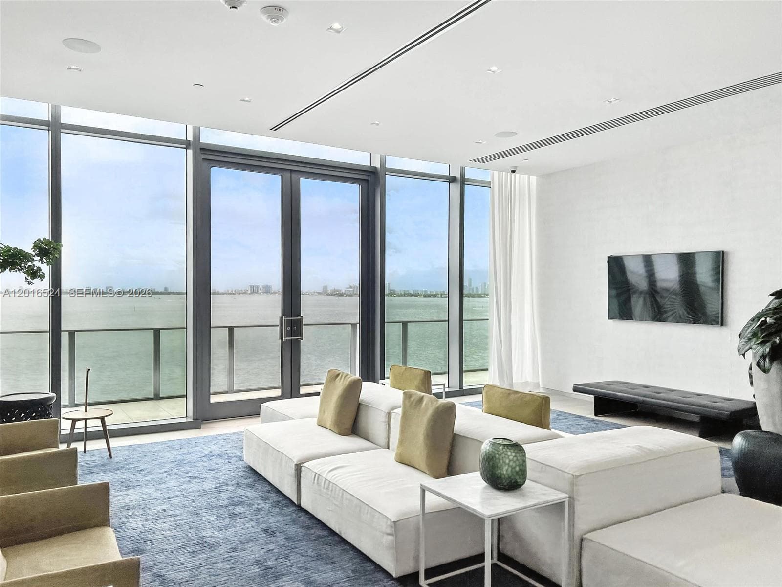 3131 NE 7th Ave # 1504, Miami FL 33137 — 27