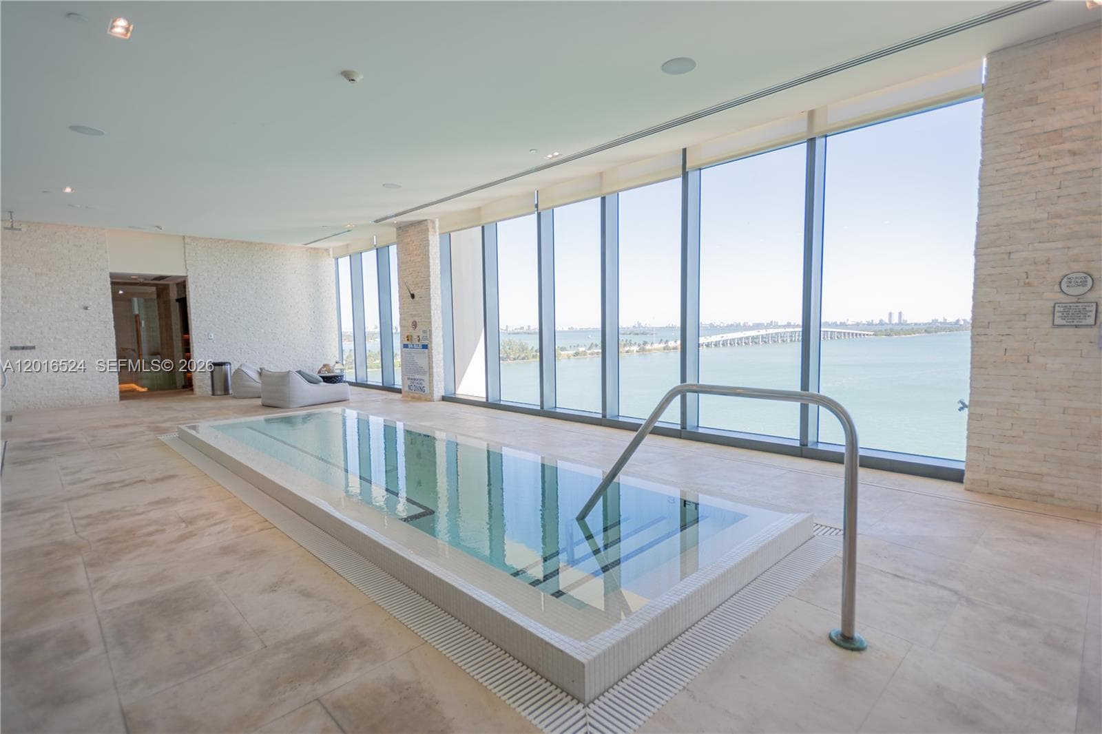 3131 NE 7th Ave # 1504, Miami FL 33137 — 20