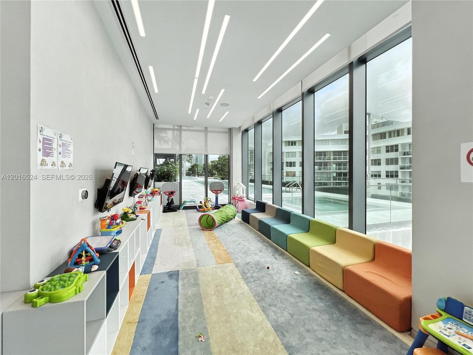 3131 NE 7th Ave # 1504, Miami FL 33137 — 24