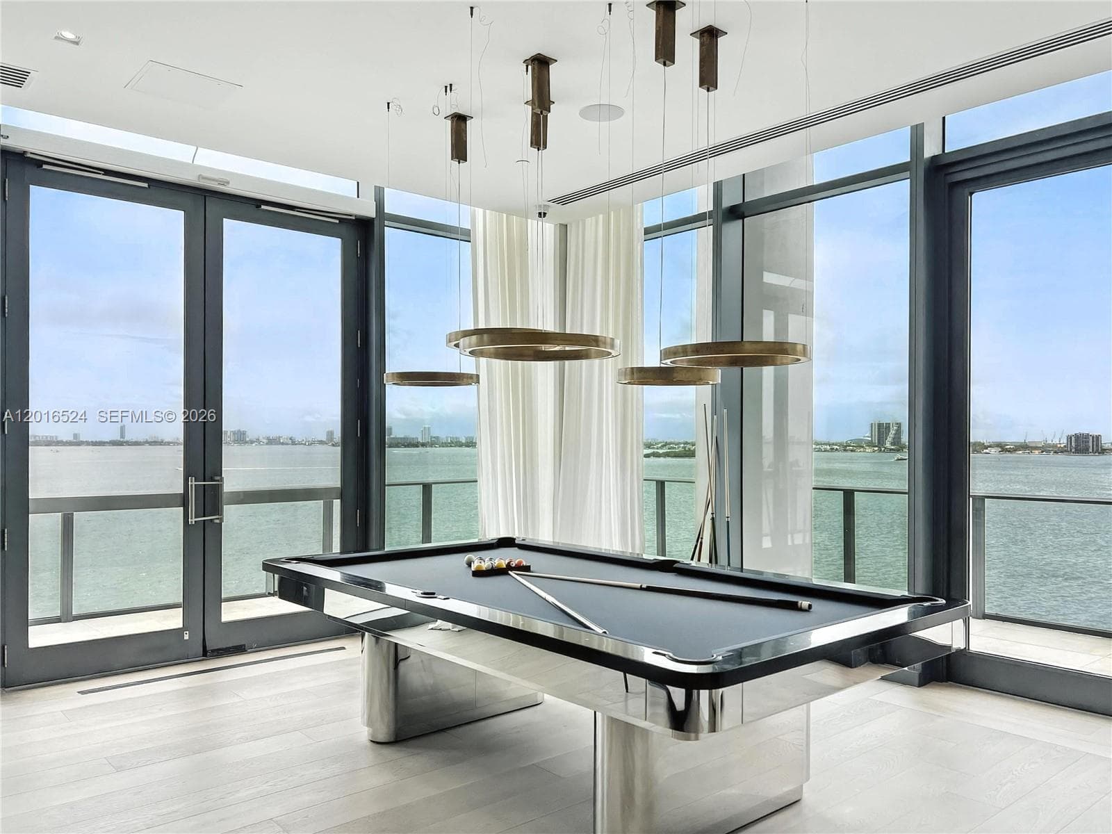 3131 NE 7th Ave # 1504, Miami FL 33137 — 30