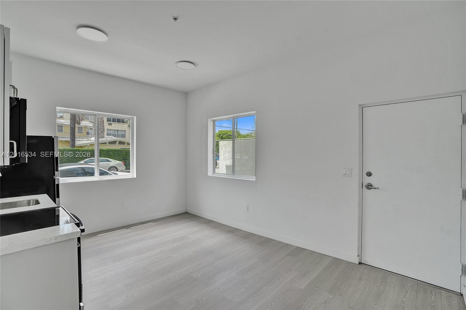 1567 NW 1st St # 1, Miami FL 33125 — 2