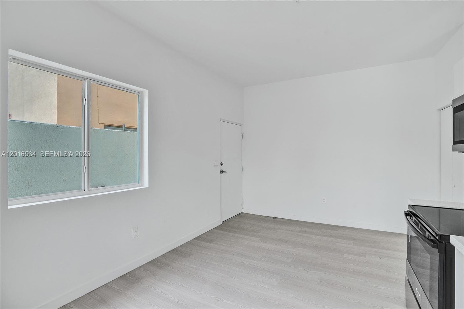 1567 NW 1st St # 1, Miami FL 33125 — 6