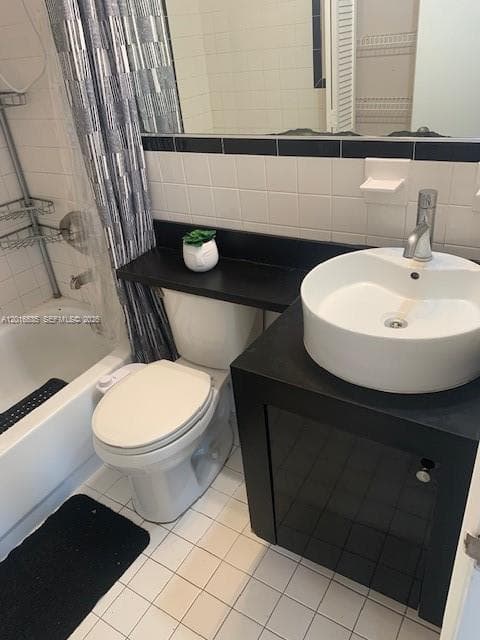 1244 Pennsylvania Ave # 306, Miami Beach FL 33139 — 4