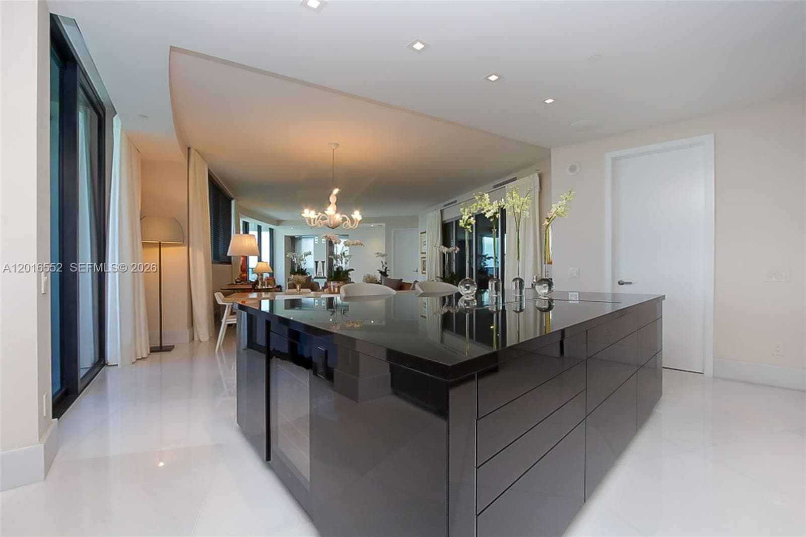 18555 Collins Ave # 4605, Sunny Isles Beach FL 33160 — 19