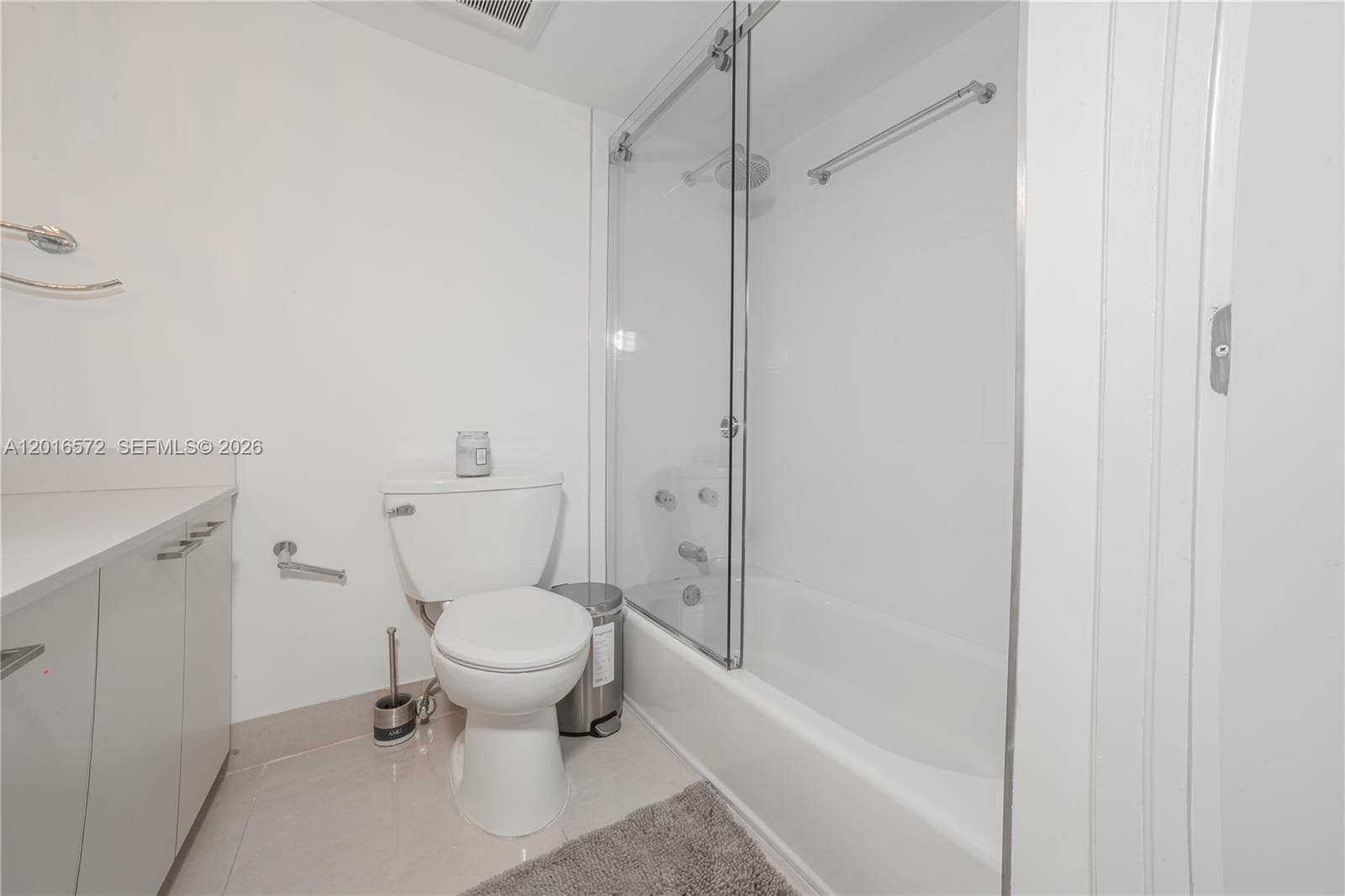 6301 Collins Ave # 1102, Miami Beach FL 33141 — 24