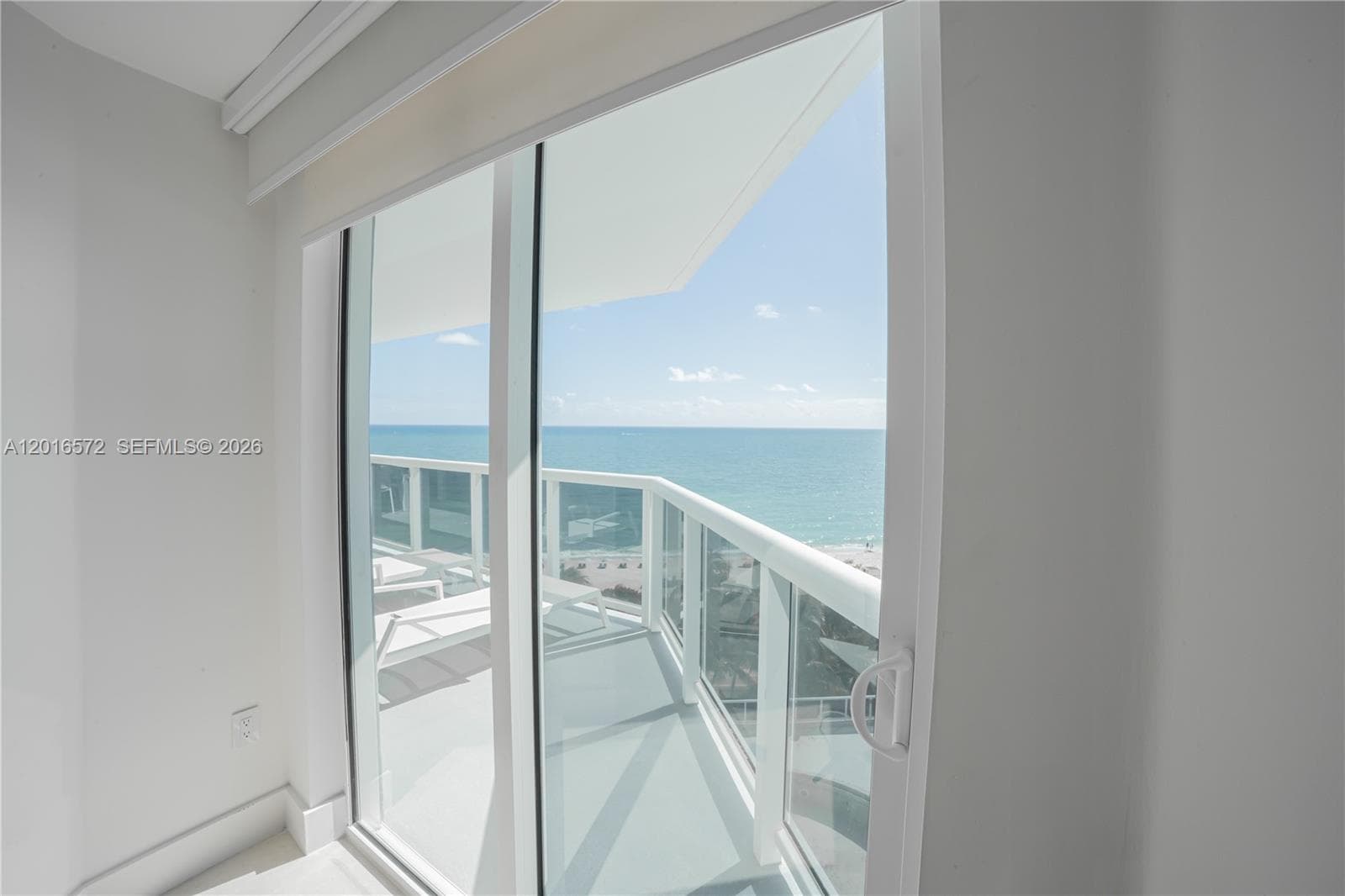 6301 Collins Ave # 1102, Miami Beach FL 33141 — 19