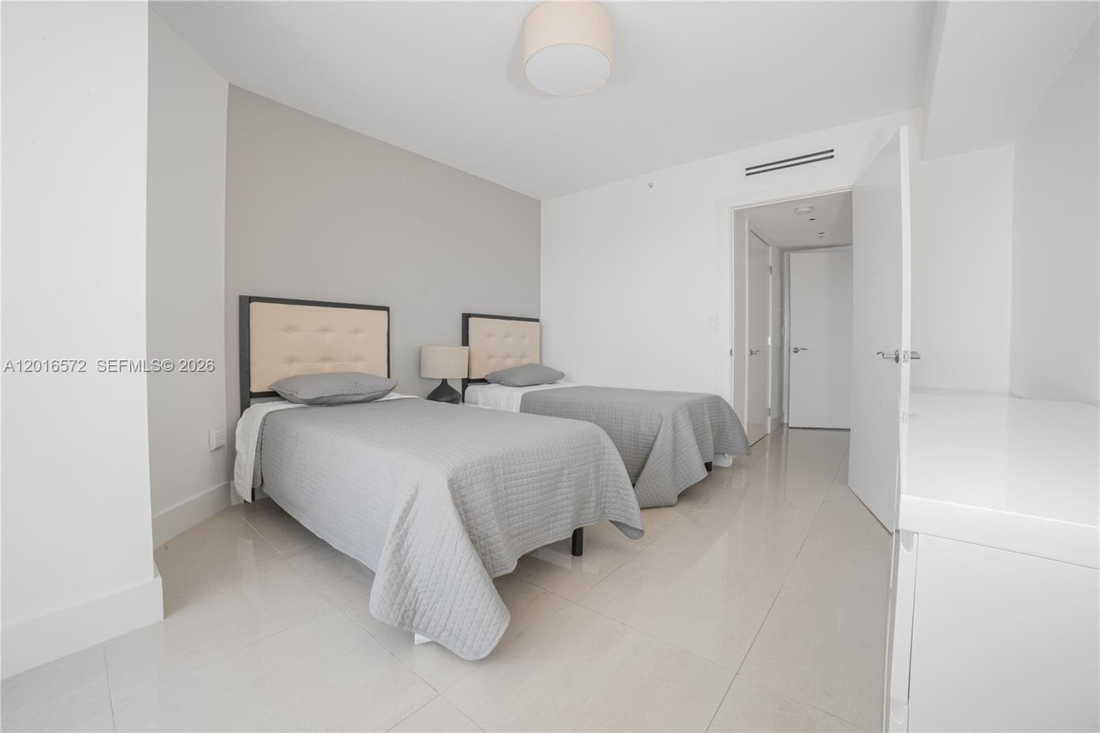 6301 Collins Ave # 1102, Miami Beach FL 33141 — 21