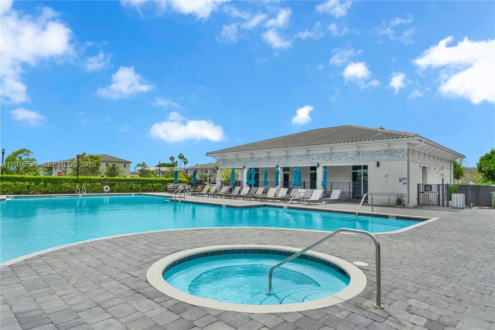 1469 SE 26th Ter, Homestead FL 33035 — 40