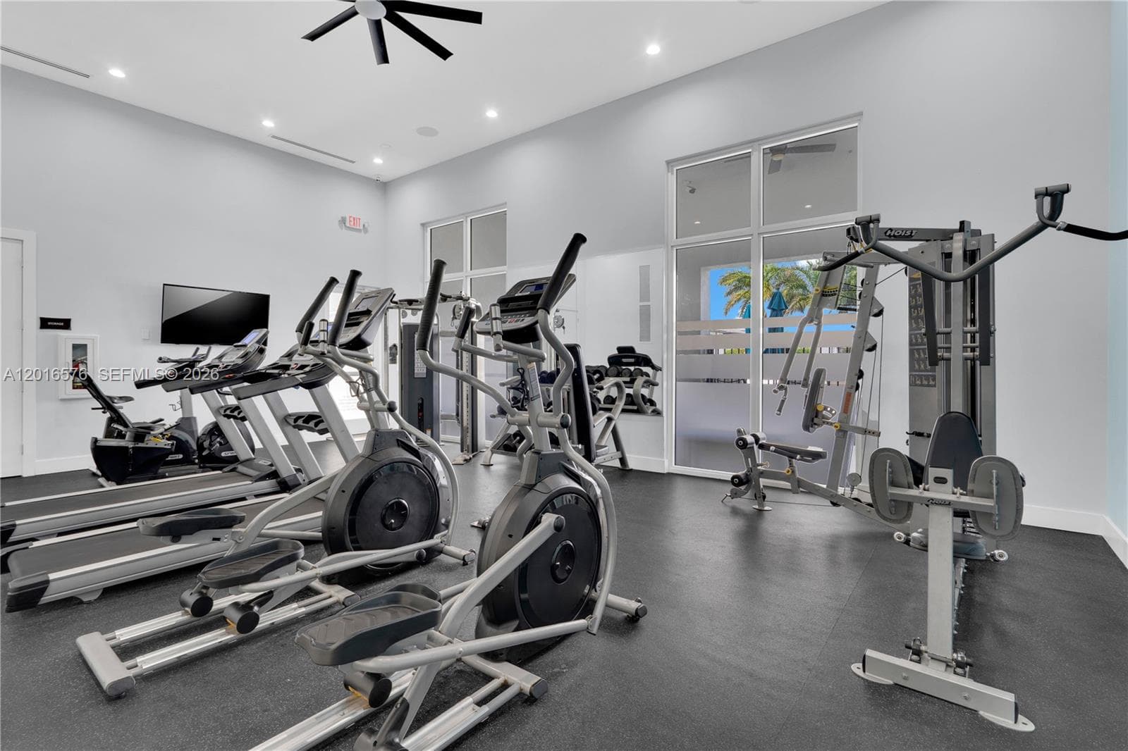 1469 SE 26th Ter, Homestead FL 33035 — 35
