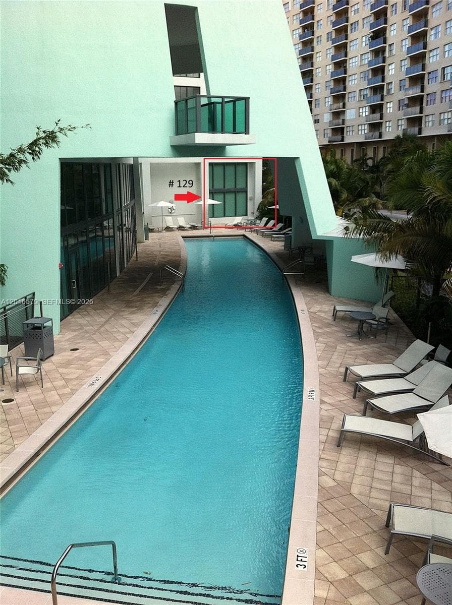 6000 Collins Ave # 129, Miami Beach FL 33140 — 25