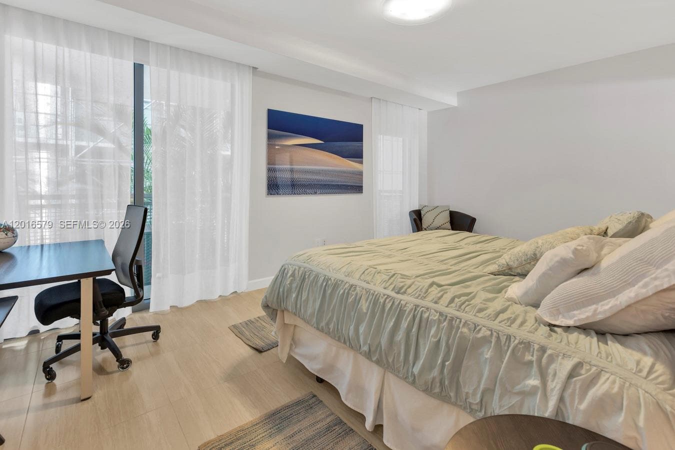 6000 Collins Ave # 129, Miami Beach FL 33140 — 21