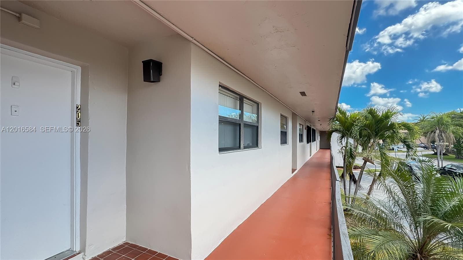 8885 Fontainebleau Blvd # 205, Miami FL 33172 — 27