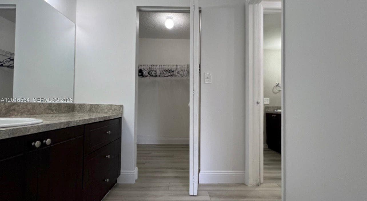 8885 Fontainebleau Blvd # 205, Miami FL 33172 — 21