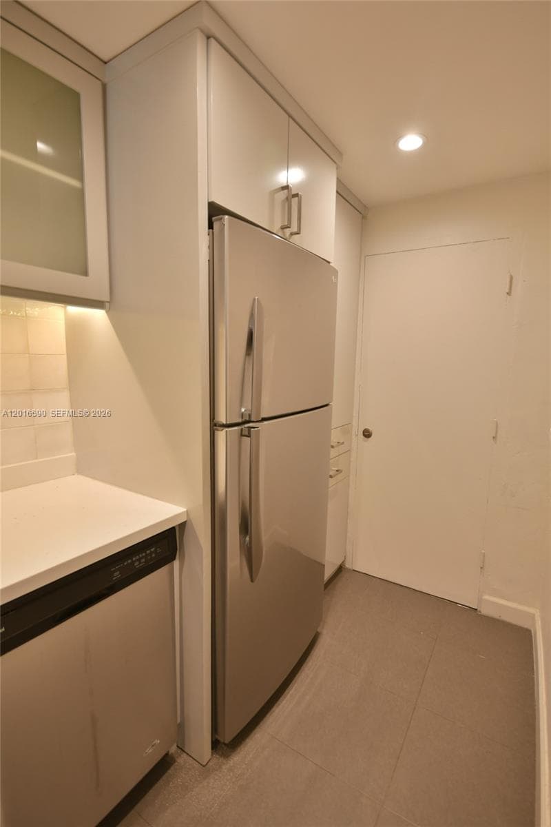 6884 N Kendall Dr # C401, Pinecrest FL 33156 — 22