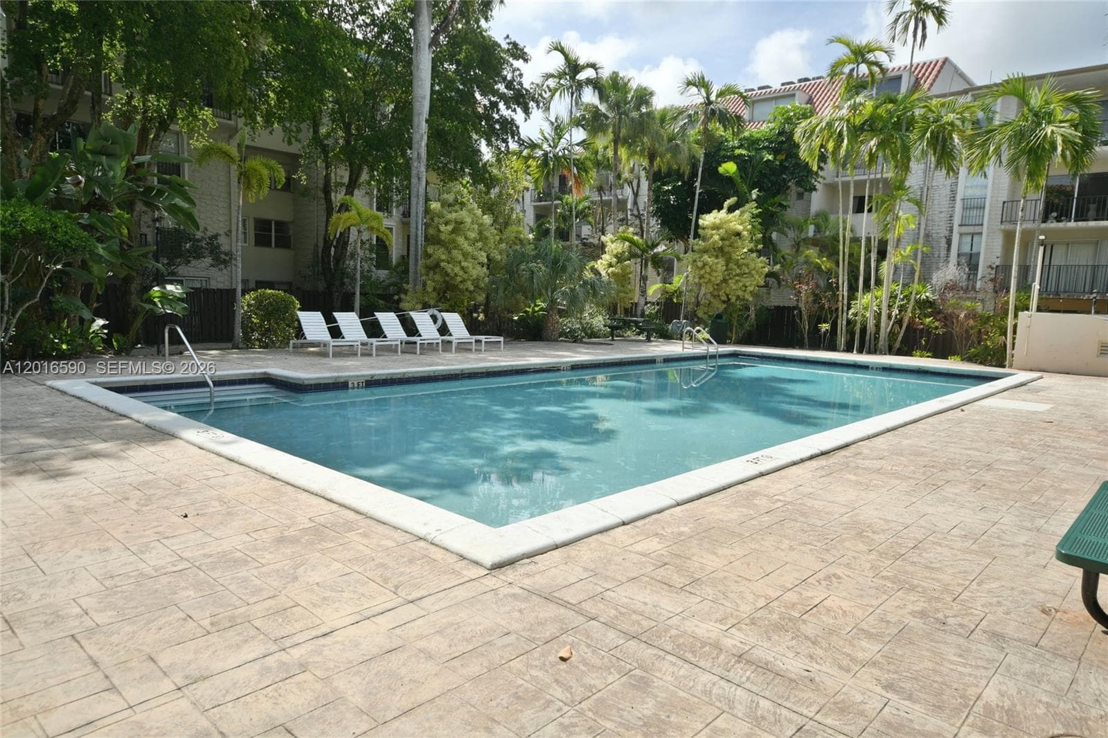 6884 N Kendall Dr # C401, Pinecrest FL 33156 — 66