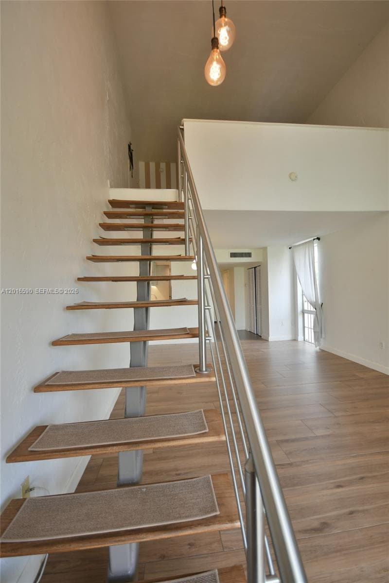 6884 N Kendall Dr # C401, Pinecrest FL 33156 — 34